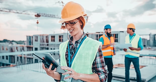 https://2697631.fs1.hubspotusercontent-na1.net/hubfs/2697631/Crane%20Rental%20Management%20with%20Rental%20Software-v1.png