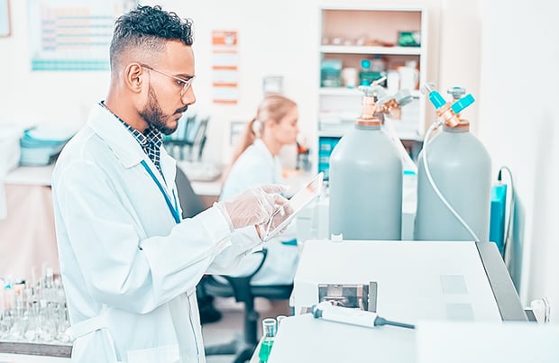 https://www.staedean.com/hubfs/Life-Sciences/Blogs/Data-Best-Practices-for-Virtual-Pharmaceutical.png